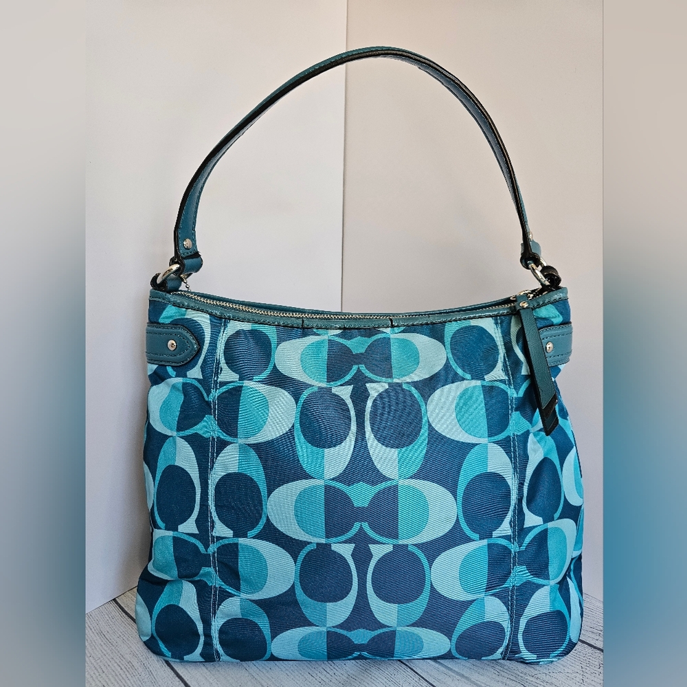Coach Daisy Dream C Print Teal Convertible Hobo/Crossbody Bag F26023 - Picture 3 of 14